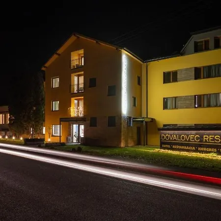 V Srdci Liptova S Vyhladom Na Krivan